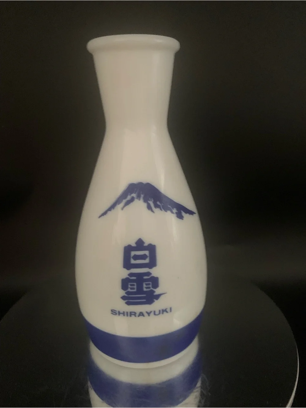 Vintage Pre Owned Shirayuki Sake Bottle Pitcher Blue White Mountain Scene Japan